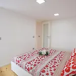 6 *