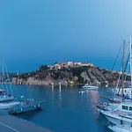 Apartman 6 Laureana Cilento